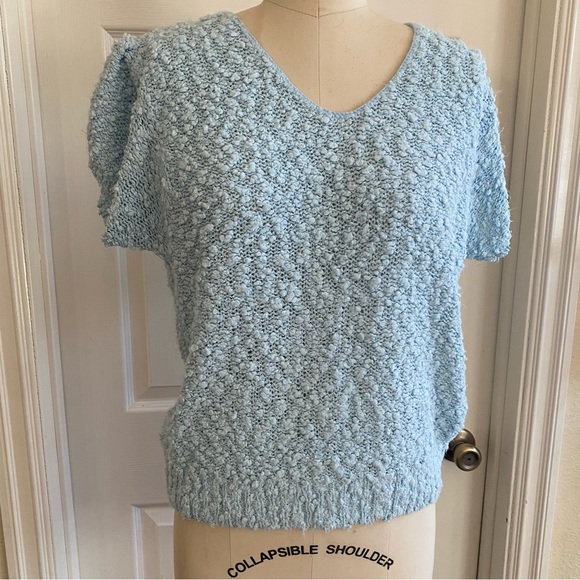 Vintage Diane von Furstenberg nubby scooped v-neck, size M - Picture 3 of 14